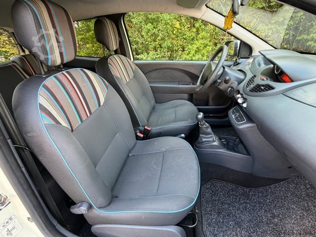 Van RENAULT Twingo Dynamique 1.2 LEV 16V 75 Klima