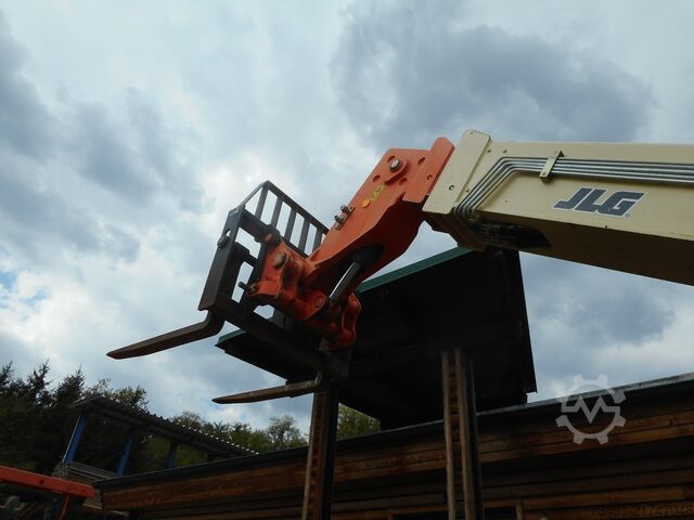 Telescopic loader JLG 3513 ( 3,5t - 13m )