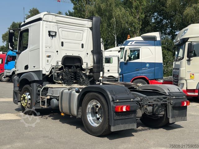 Gefahrgut LKW MERCEDES-BENZ Actros 1843 ADR FL/AT Safety Xenon
