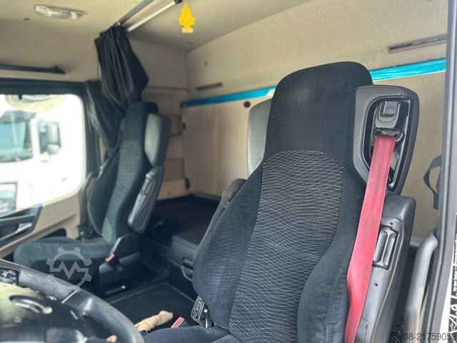 Gefahrgut LKW MERCEDES-BENZ Actros 1843 ADR FL/AT Safety Xenon