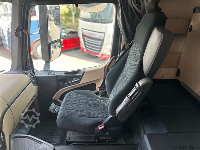 Gefahrgut LKW MERCEDES-BENZ Actros 1843 ADR FL/AT Safety Xenon