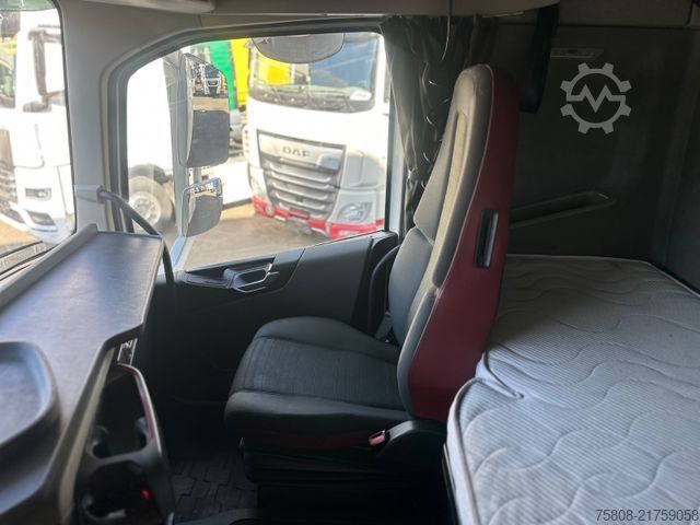 Standard SZM VOLVO FH500  I-Save 2Tanks 1055L E6d ACC I-Park