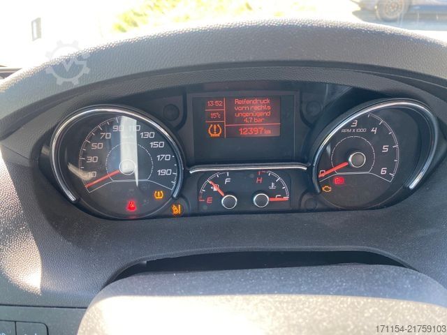 Teilintegriertes Wohnmobil LMC Tourer  H 730 G  ,Hubbett, Navi,Wintertauglich