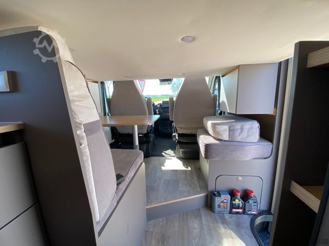 Teilintegriertes Wohnmobil LMC Tourer  H 730 G  ,Hubbett, Navi,Wintertauglich