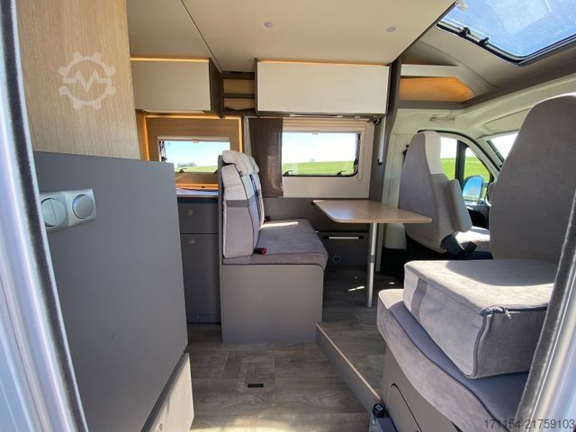 Teilintegriertes Wohnmobil LMC Tourer  H 730 G  ,Hubbett, Navi,Wintertauglich