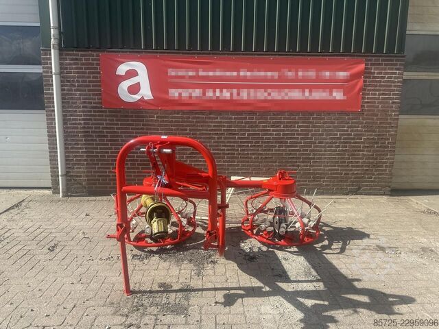 Tedder  Strela hooischudder - Gebruikt
