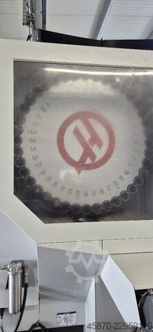 5-axis machining center Haas UMV750