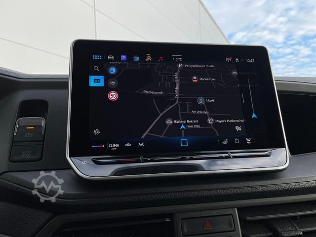 High top van VOLKSWAGEN Crafter Kasten 35 L4H3 NAVI PDC DAB KAMERA MFL