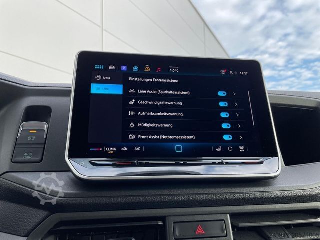 High top van VOLKSWAGEN Crafter Kasten 35 L4H3 NAVI PDC DAB KAMERA MFL