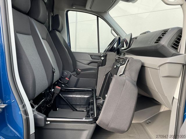 High top van VOLKSWAGEN Crafter Kasten 35 L4H3 NAVI PDC DAB KAMERA MFL