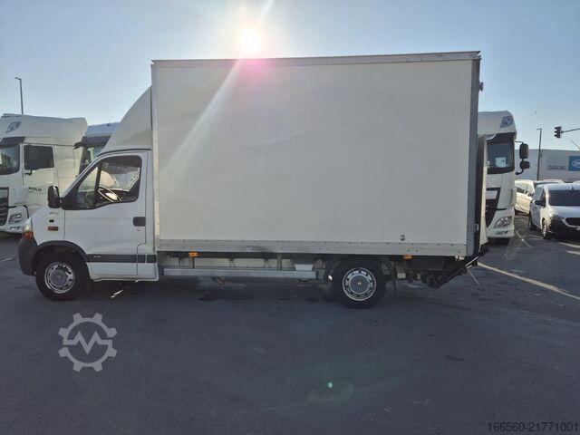 Box truck Renault Master DCI 120