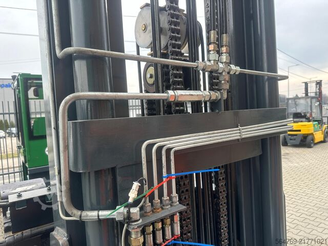 4-way forklift Combilift Hubtex DQ45/Only 3310 h/Telscopic forks