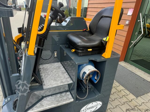 Vierwegestapler Combilift CB3000/LPG /2016 year/ Perfect condition