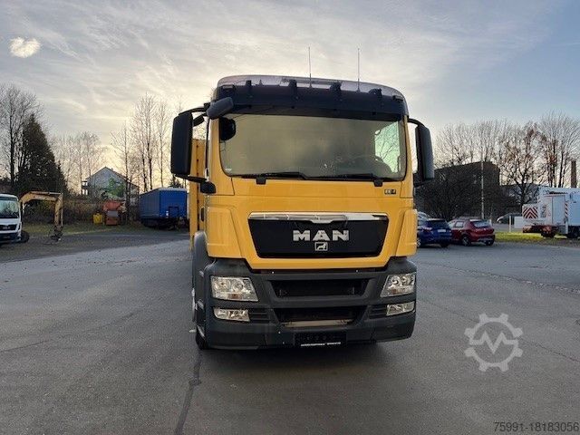 Autokran MAN TGS 26.400 Baustoff LKW mit Ladekran Atlas 210.2