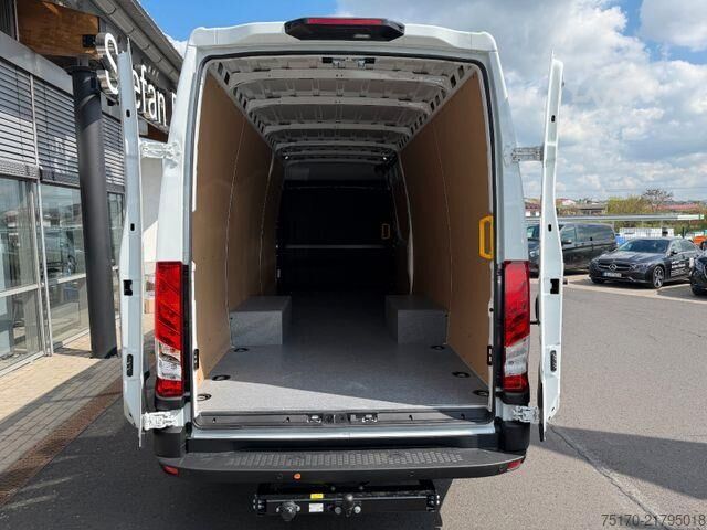 High-roof van Iveco Daily 35C21 HA8 *R4.100mm*AHK*Automatik*LED*