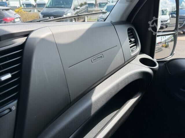 Hochdachkombi Iveco Daily 35C21 HA8 *R4.100mm*AHK*Automatik*LED*