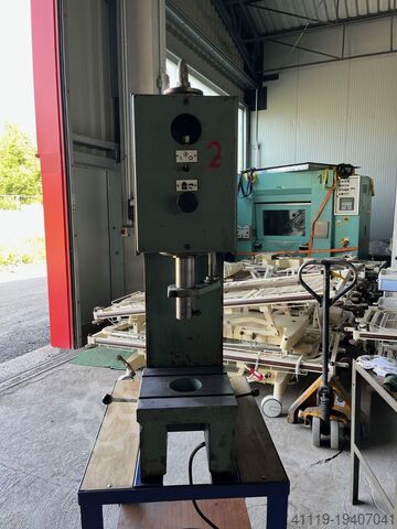 Hydraulic press WMW PYTE 3,15  