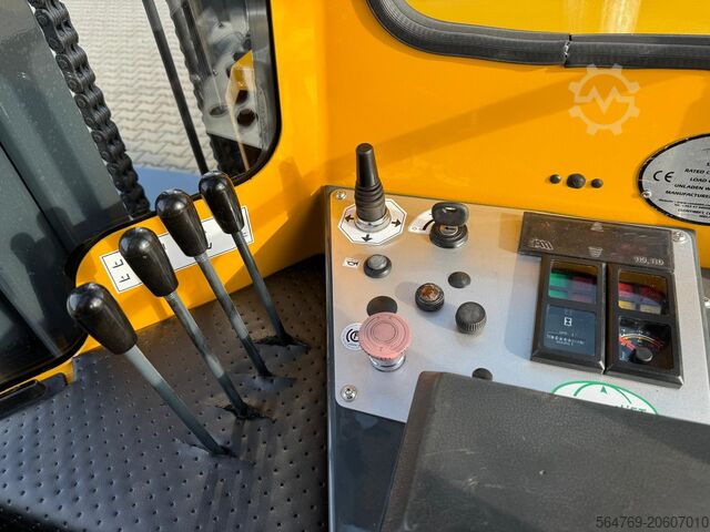 Vierwege-Gabelstapler Combilift C4000/ DIESEL / 4500 mm