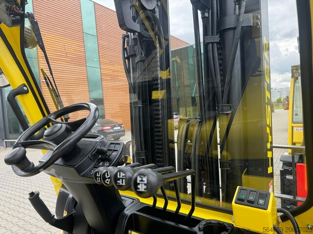 4-wheel forklift Hyster H 5.0FT/Positioner+sideshift/ 3662 hours