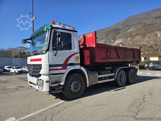 Tipper truck Mercedes-Benz ACTROS 3336
