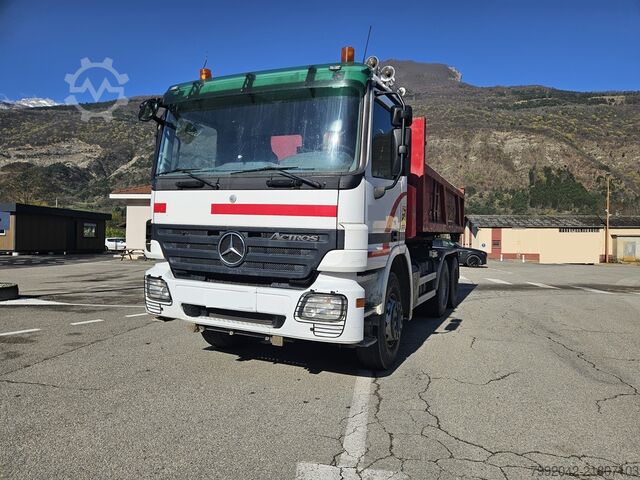 Tipper truck Mercedes-Benz ACTROS 3336