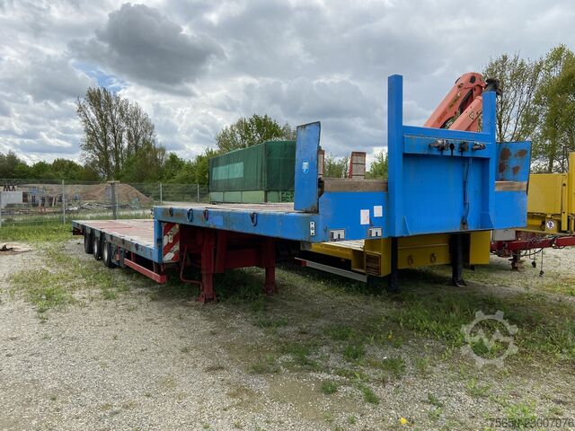 Tieflader-Sattelauflieger  stp  3 Achs Satteltieflader Platofür Fertigteile oder Baumaschinen
