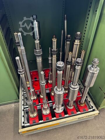 Gear Hobbing Machine - Vertical LIEBHERR L 652