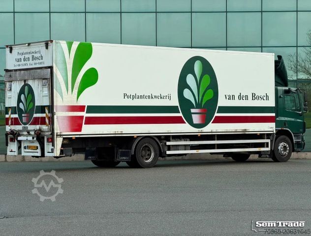 LKW mit Kofferaufbau DAF CF 65.250 EURO 3 MANUAL GEARBOX LAMBOO ISOLATED