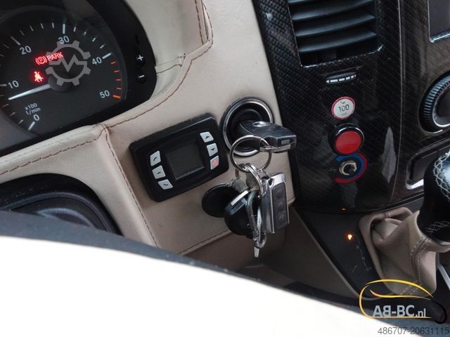 Motor coach MERCEDES-BENZ Sprinter 519 CDI Busprestige V6 - 21 Sitze EURO