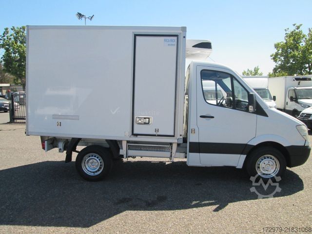 Refrigerator body van MERCEDES-BENZ Sprinter 313 *2xCarrier Tiefkühler*