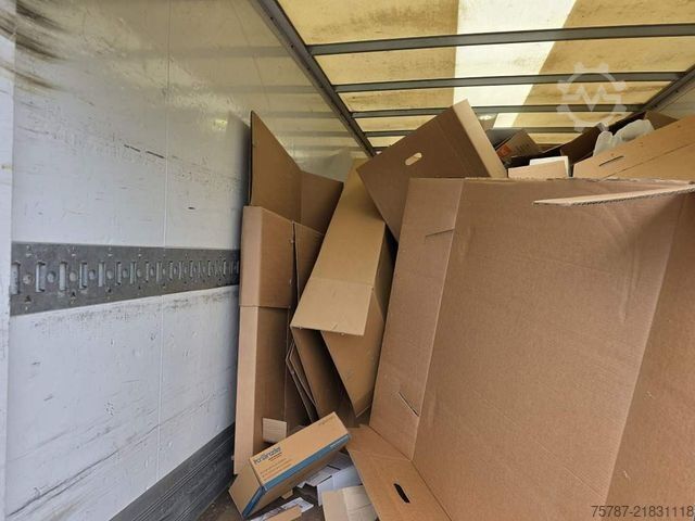 Box van IVECO 72-210 KJoffer mit Ladebordwand,AHK, Blatt/ Luft