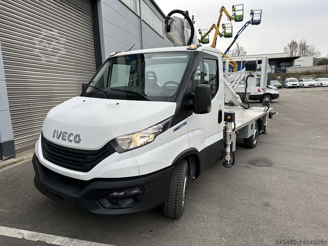 Multitel MT162 on Iveco Daily 3.5t truck riser Multitel MT 162