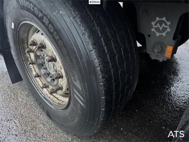 Schmitz Cabinet semi w/ Lifting element. Schmitz Cabinet semi w/ Lifting element.