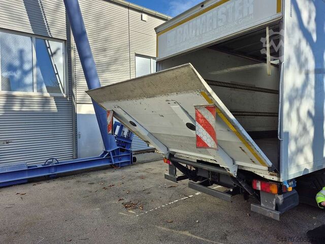 Nutzfahrzeug MERCEDES-BENZ ATEGO 818