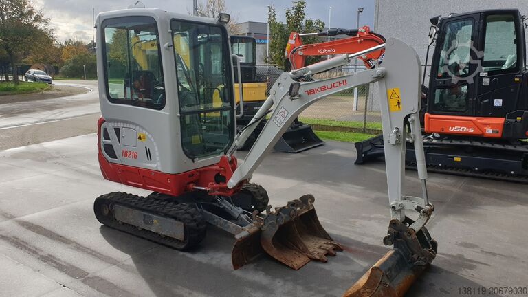 Mini excavator Takeuchi TB216