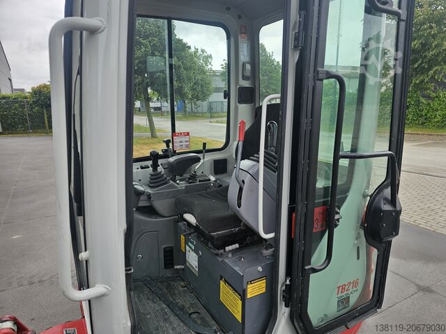 Mini excavator Takeuchi TB216