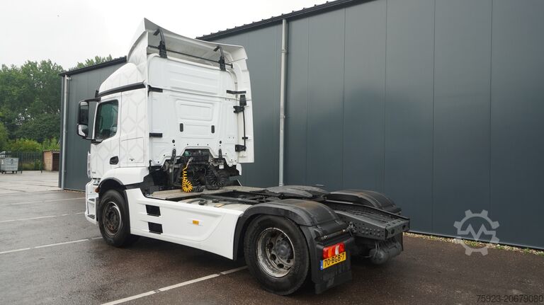 Standard-SZM Mercedes-Benz Actros 1936 tractor unit