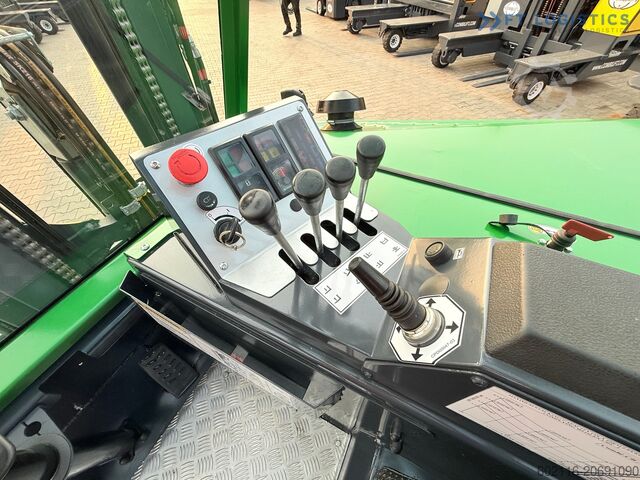 4-way forklift truck Combilift C4000CB TRIPLEX 5200MM FREE-LIFT TOP 1