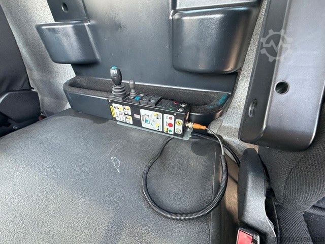 Roll-off tipper truck IVECO AD190S31/P ¤6 Klima Knickarm Palfinger T13 29TKM