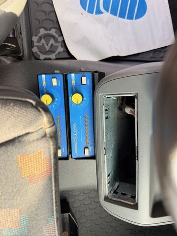 Transporter mit Doppelkabine Mercedes-Benz Vito115Mixto.Aut./Klima.Werkstat.Sortimo