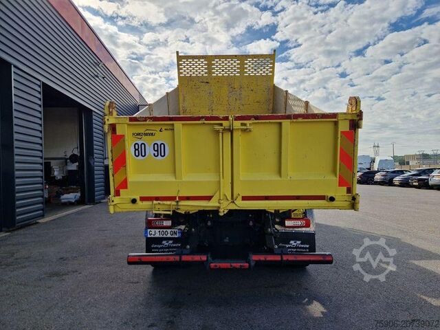 Tipper truck Renault Gamme C