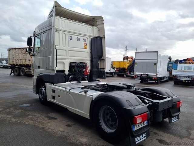 Standard tractor unit DAF XF