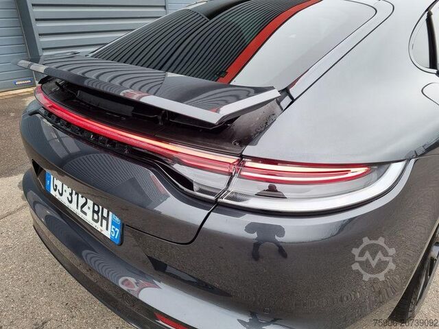 Weitere Nutzfahrzeuge Porsche Panamera