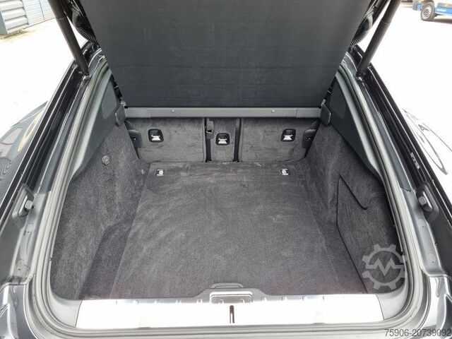 Weitere Nutzfahrzeuge Porsche Panamera