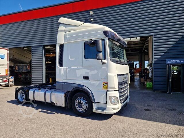 Standard tractor unit DAF XF