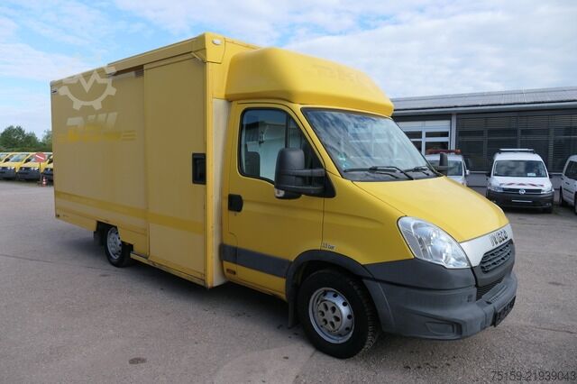 Transporter mit Koffer iveco Daily 35 S11 C30C AUTOMATIK KAMERA Regale LUFT DURCHGANG EURO-5 CoC