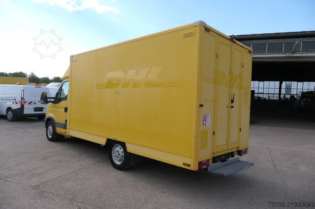 Transporter mit Koffer iveco Daily 35 S11 C30C AUTOMATIK KAMERA Regale LUFT DURCHGANG EURO-5 CoC