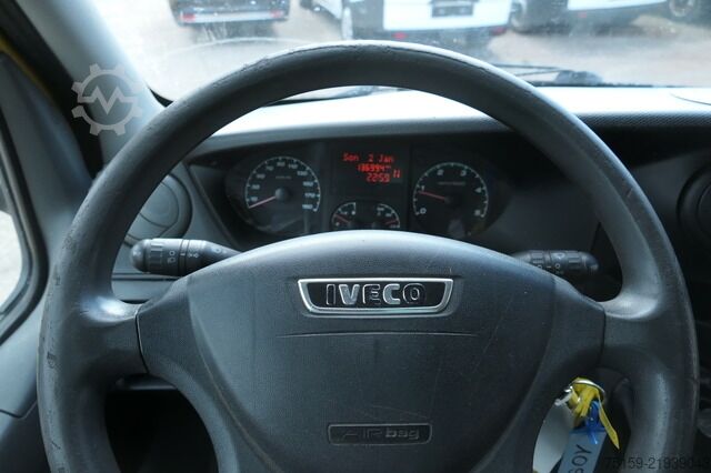 Transporter mit Koffer iveco Daily 35 S11 C30C AUTOMATIK KAMERA Regale LUFT DURCHGANG EURO-5 CoC