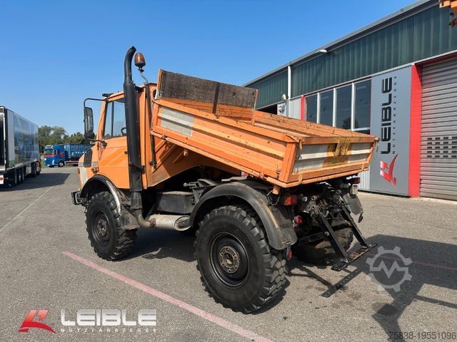 Agricultural machine UNIMOG 427/10 - U 1200*Kipper*2xZapfwelle*