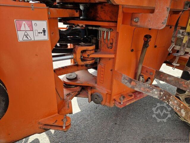 Knicklader Hitachi LX170E